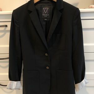 Aritzia Talula Blazer